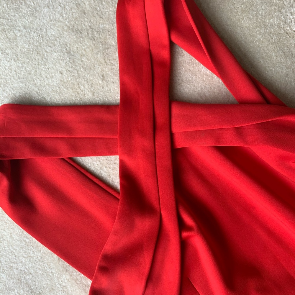 Women’s Dress - Picture 4 of 9